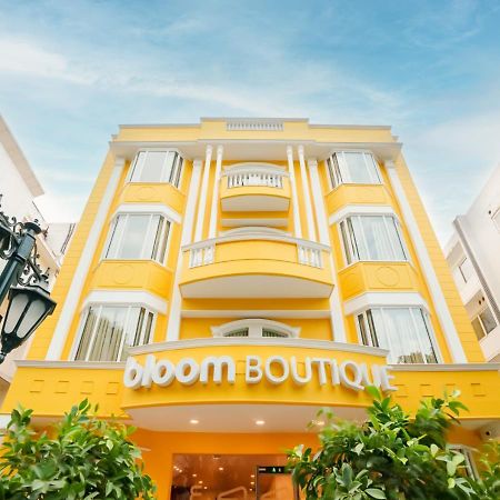 Bloom Boutique - Connaught Place Area Нью-Дели Экстерьер фото