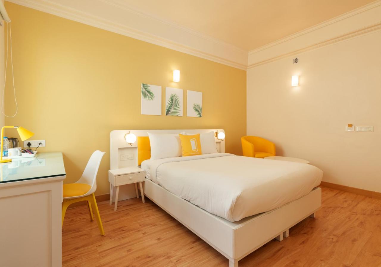 Bloom Boutique - Connaught Place Area Нью-Дели Экстерьер фото