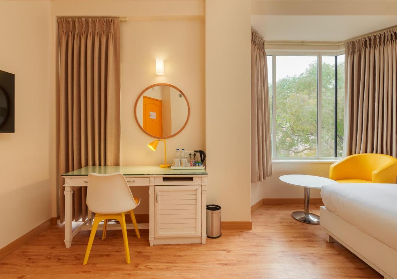 Bloom Boutique - Connaught Place Area Нью-Дели Экстерьер фото